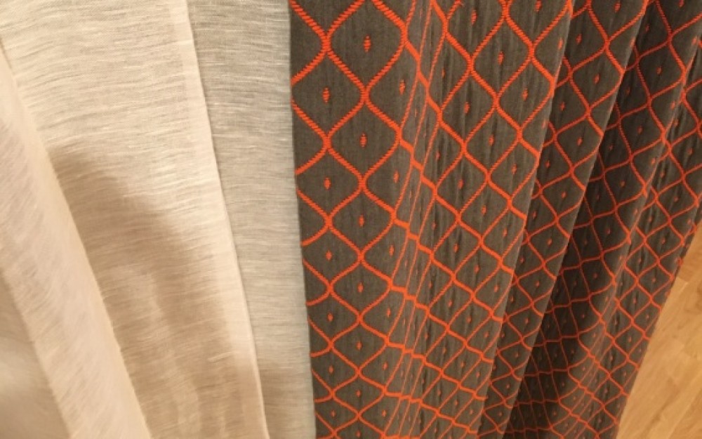 自然素材のジムトンプソンのカーテンで作るナチュラルな空間 オーダーカーテン専門店 ディマンシェ