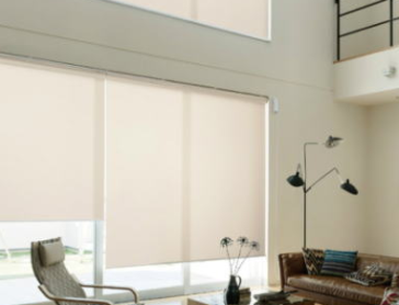 リモコンでらくらく操作!毎日の開閉を快適に。